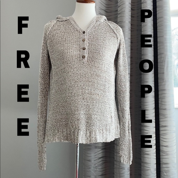 Tops - Free People loose knit hoodie